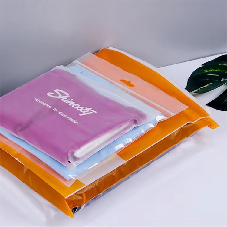 Biodegradable zipper bag wholesalers.jpg