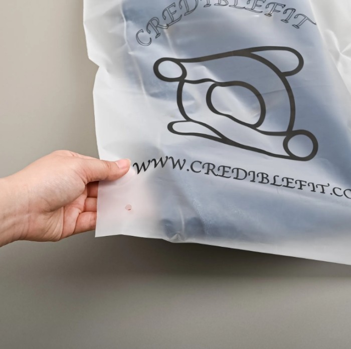 Custom ziplock bags for clothes with logo