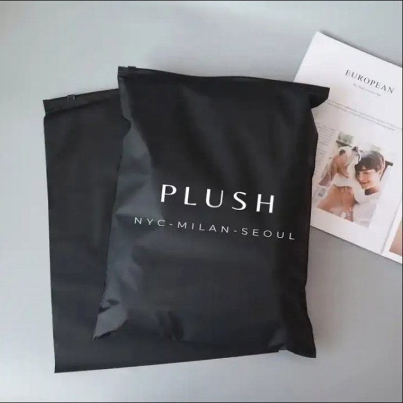 Custom ziplock bags for clothes with logo