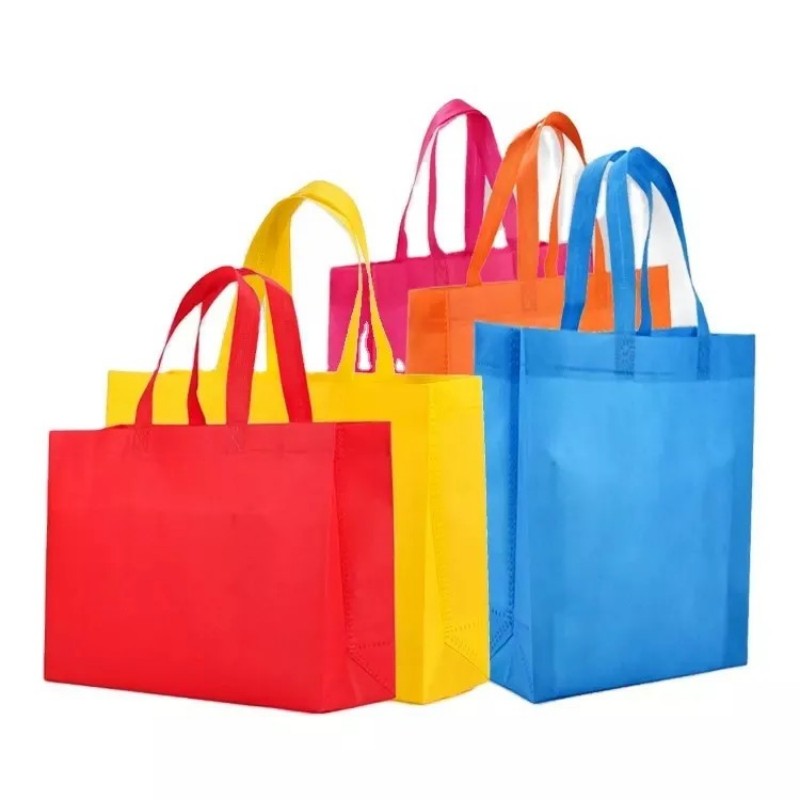 Custom Non Woven tote bags factory.jpg