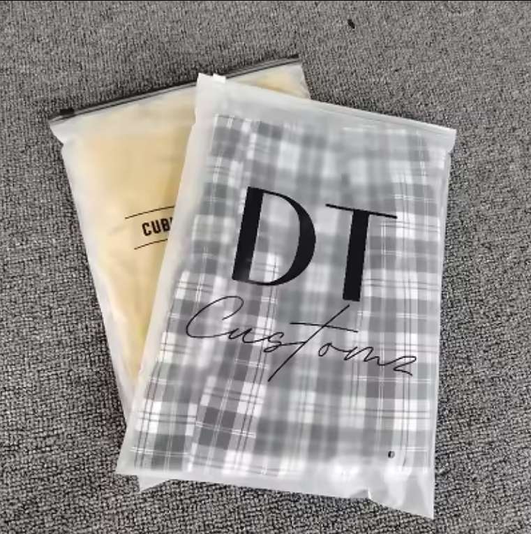 custom frosted zipper bag.jpg